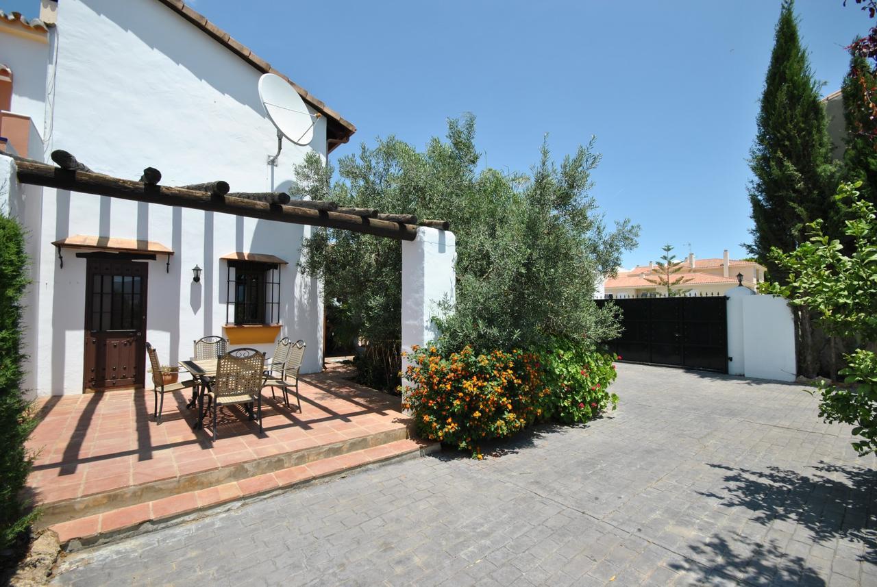 Cubo'S Casa La Vina Villa Alhaurin el Grande Exterior photo
